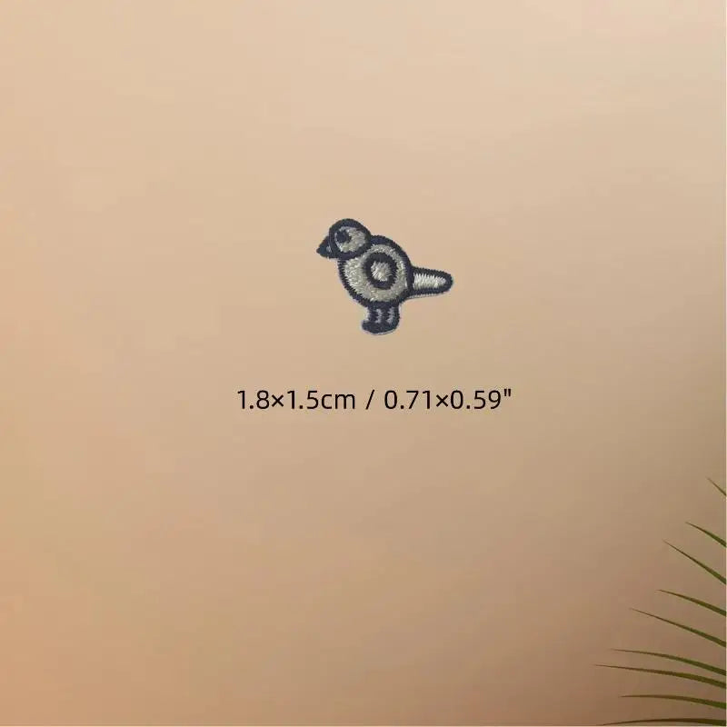 1Set Heart Cat Skull Birds Embroidered Patches Clothing Hat Bag Shoe Repair Material Phone Gift Box Decor DIY Accessory